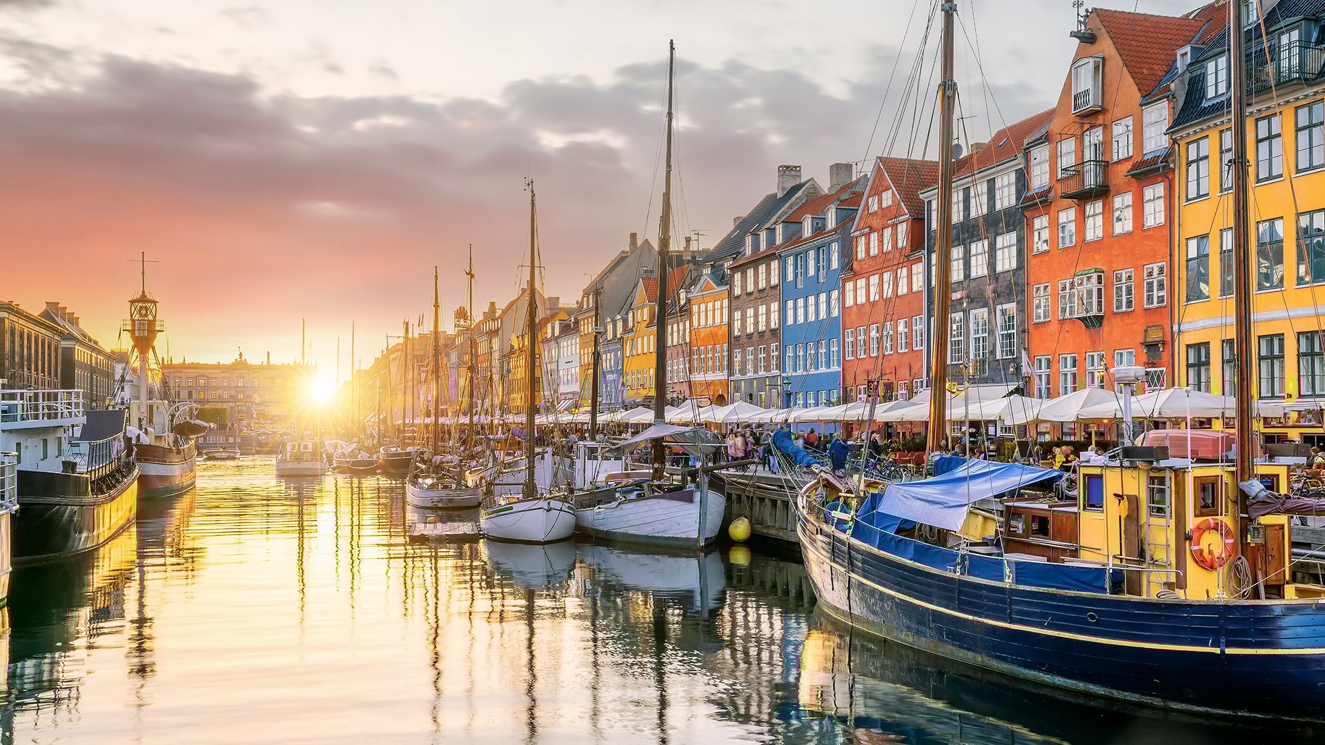 Sunset in Nyhavn